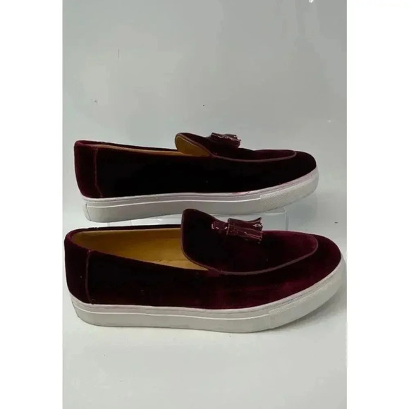 Burgundy Velvet Sneaker with Leather Tassel - Carrucci 7.5 - Picture 4 of 8